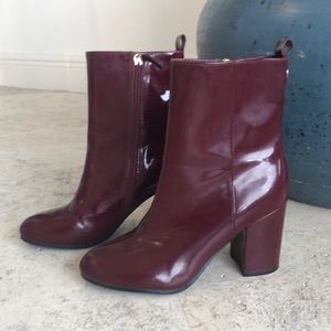 Ankle boots guess charol Merlot